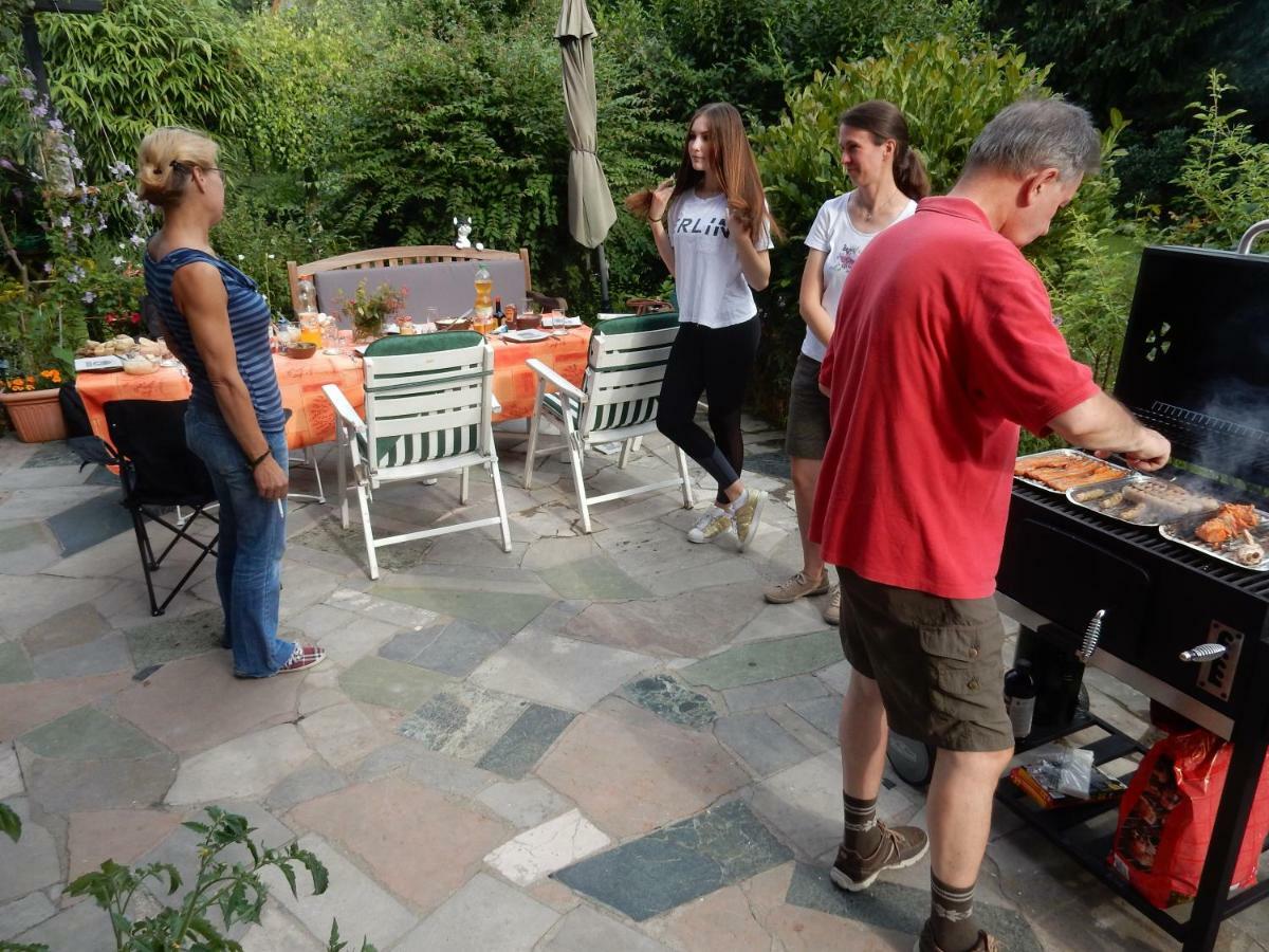 Duesseldorfer Privatzimmer Extérieur photo